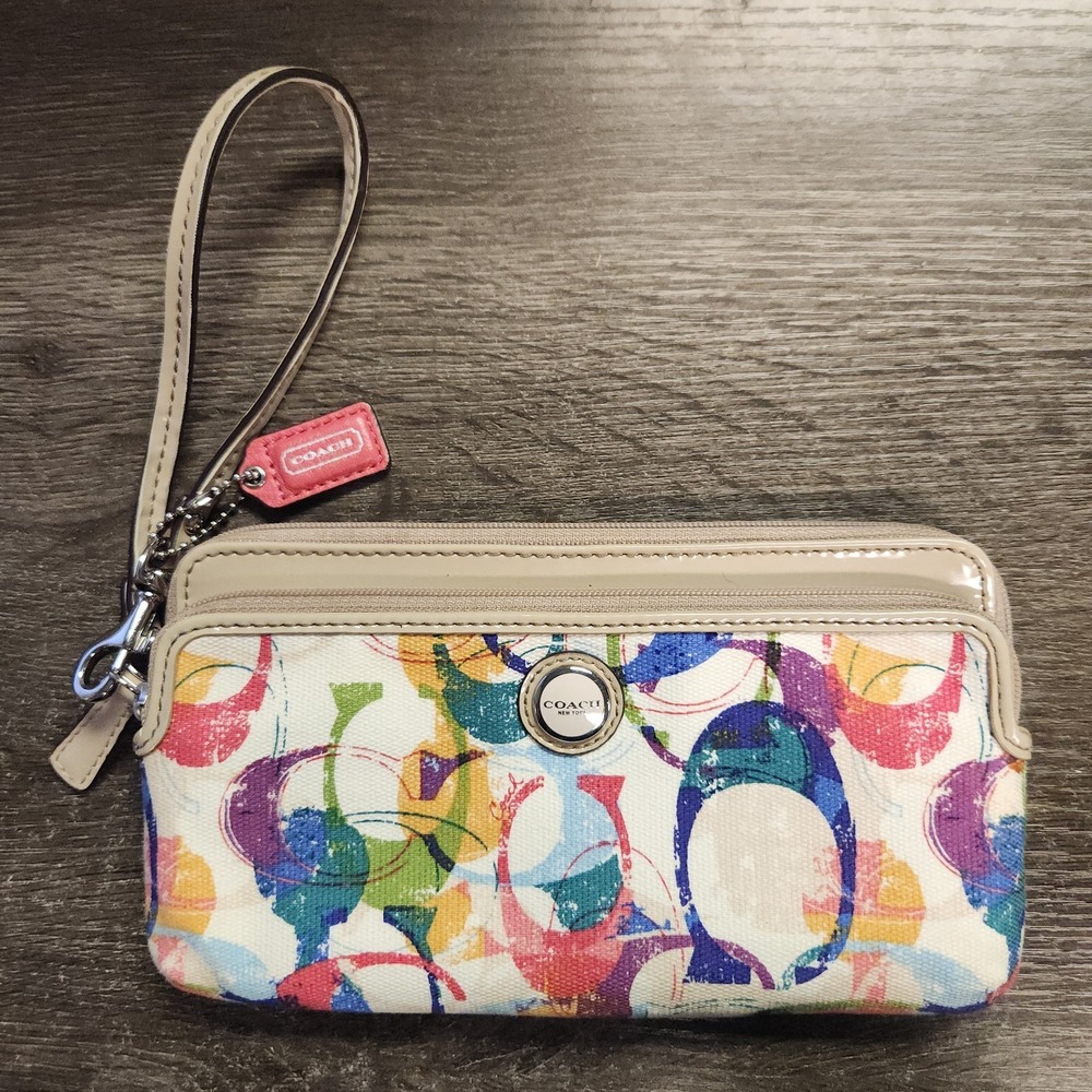 Coach Poppy Multi Color Graffiti Stamped C Double Zip Canvas Wristlet W/Handtag